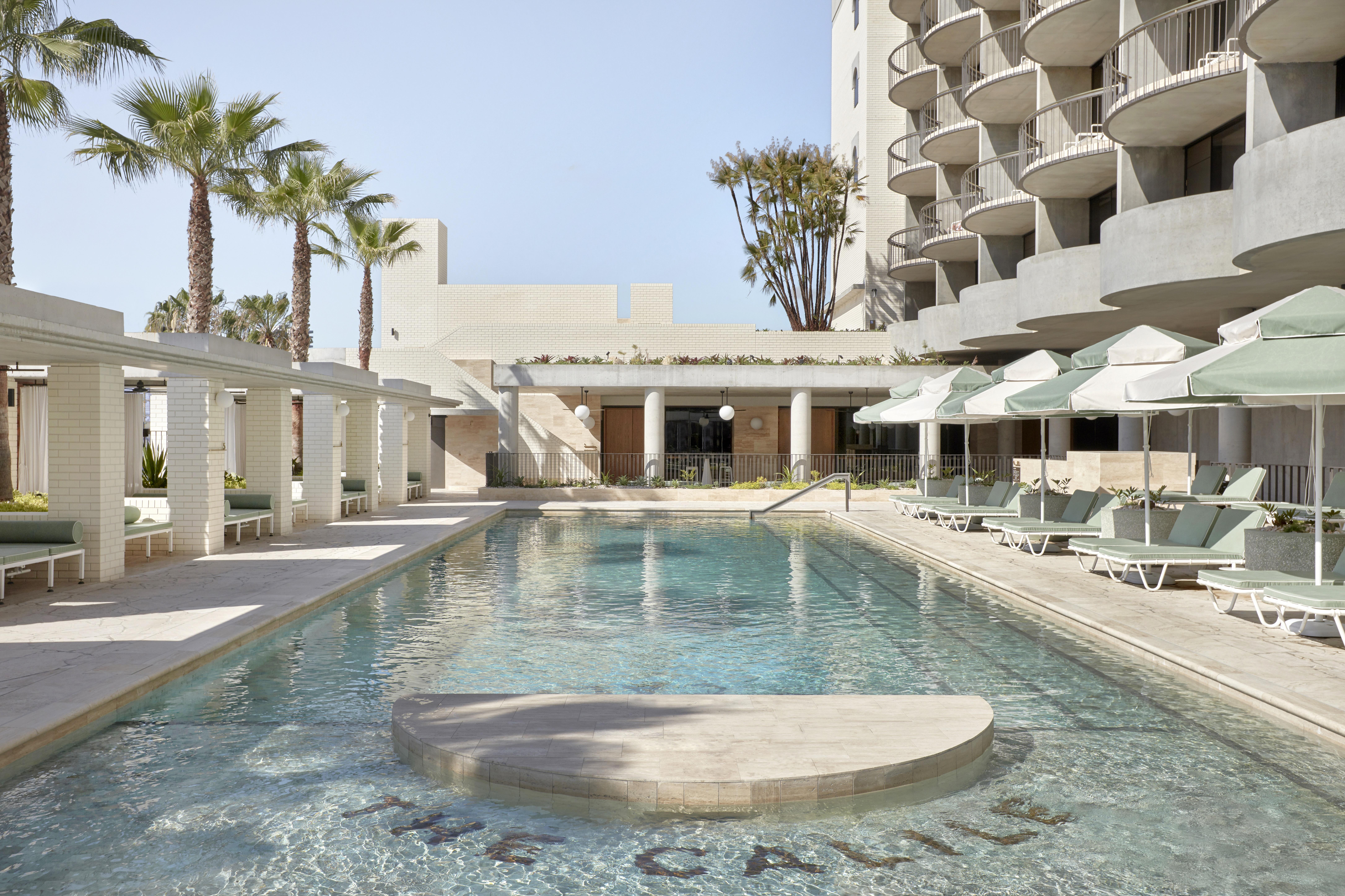 The Calile Hotel Brisbane Exteriör bild The pool at the Westin Resort & Spa, Playa Mujeres