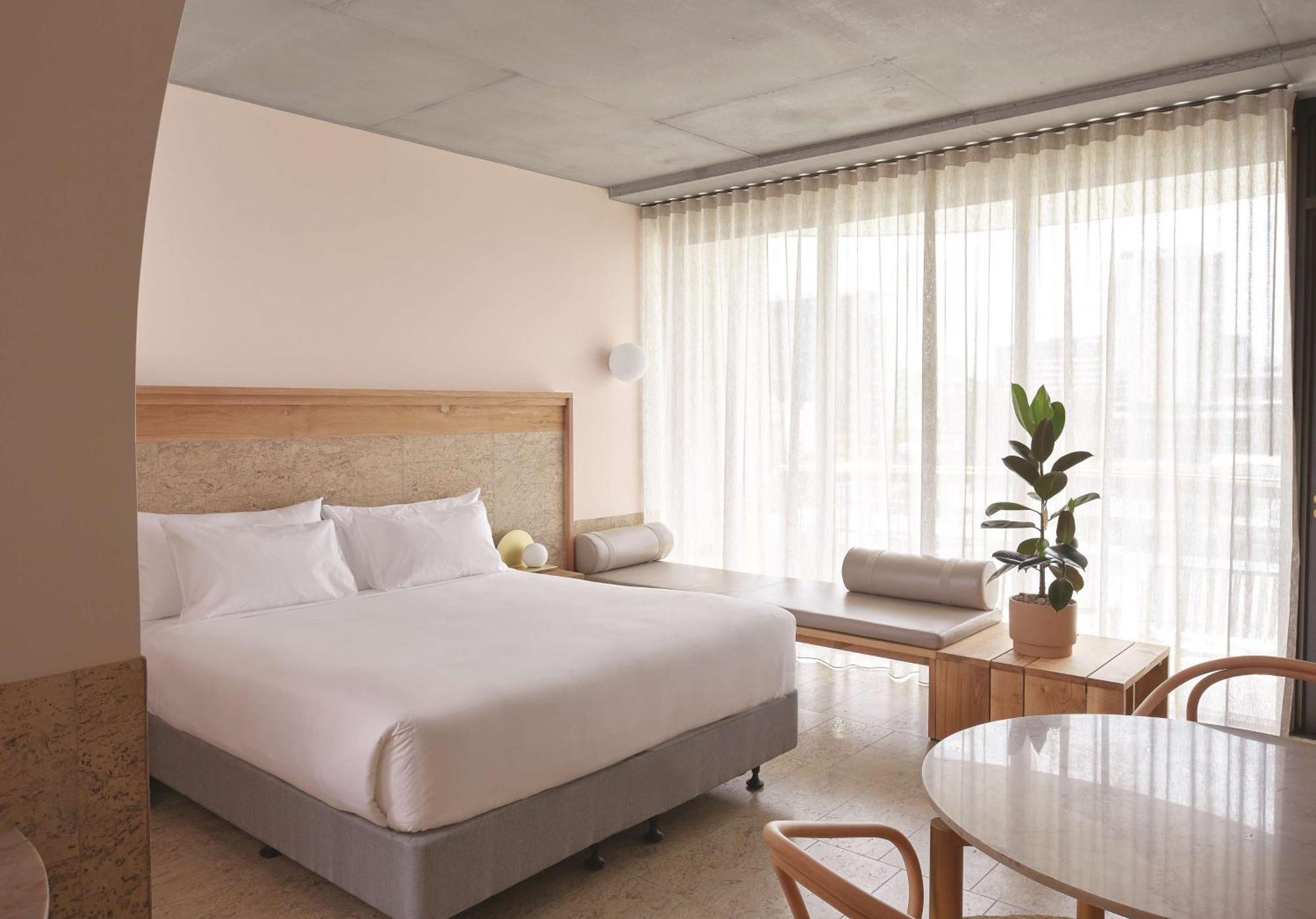 The Calile Hotel Brisbane Exteriör bild A room at the hotel
